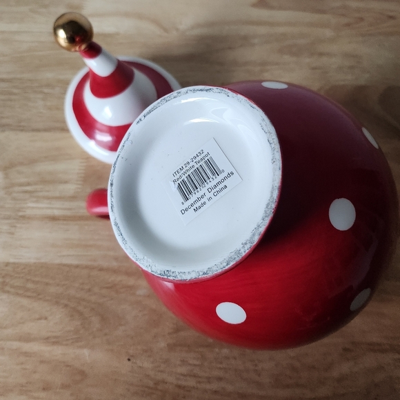 Peppermint Swirl Red Polka Dot Teapot - Picture 3 of 6